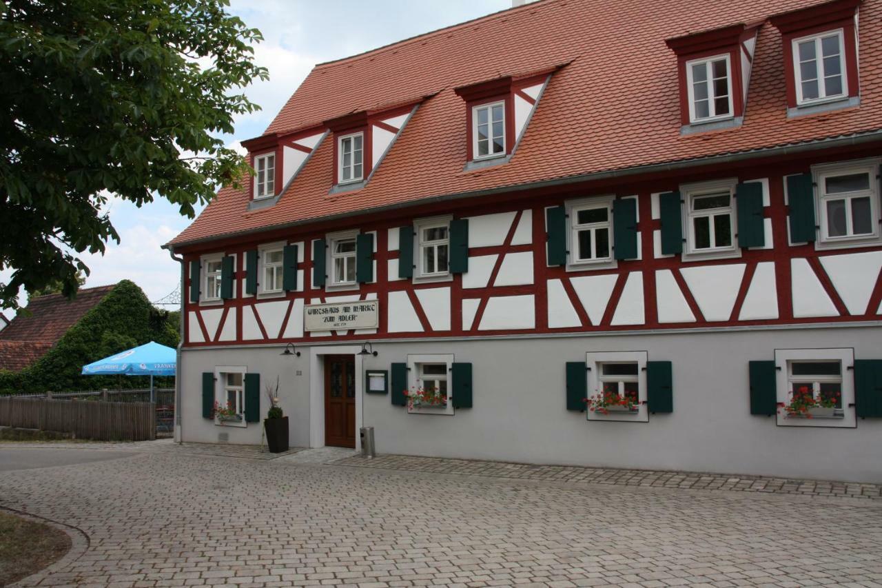 Markt Nordheim Wirtshaus Am Markt מראה חיצוני תמונה
