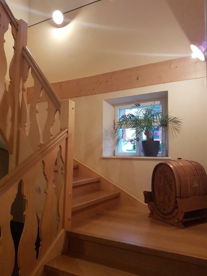 Markt Nordheim Wirtshaus Am Markt מראה חיצוני תמונה